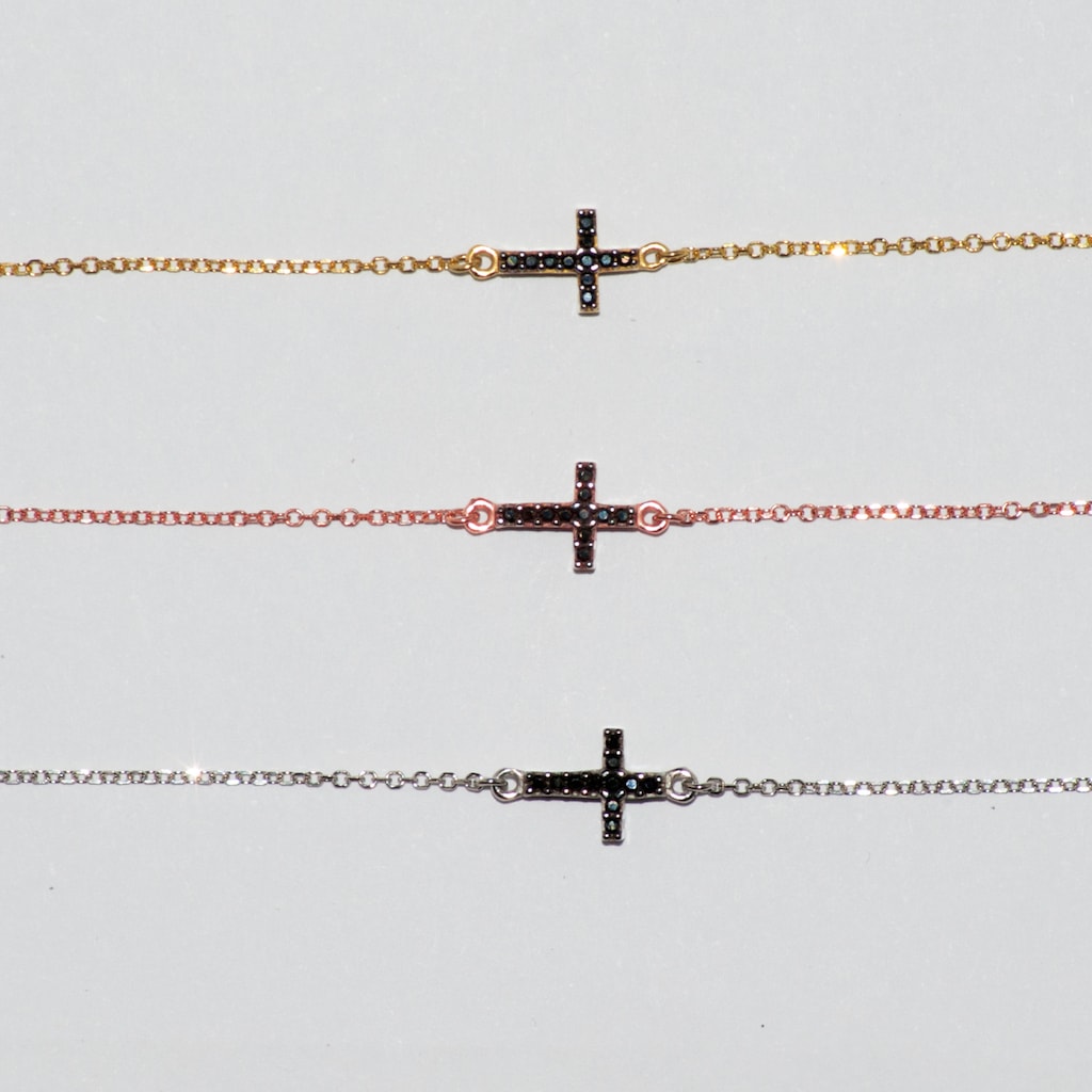 B026 Double Faced Cross Bracelet